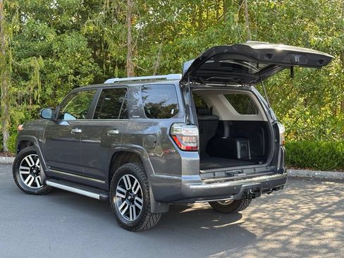 Used 2019 Toyota 4Runner Limited AWD/4WD image 32