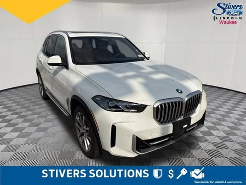 Used 2026 BMW X5 xDrive40i AWD/4WD image 3