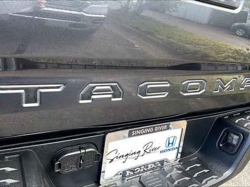 Used 2020 Toyota Tacoma SR5 image 25