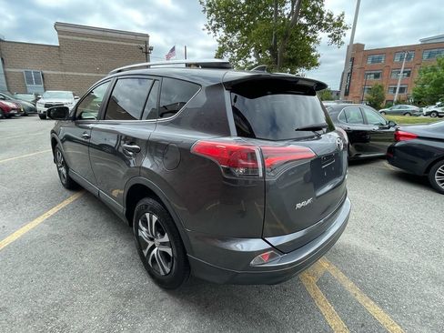 Used 2016 Toyota RAV4 LE image 6