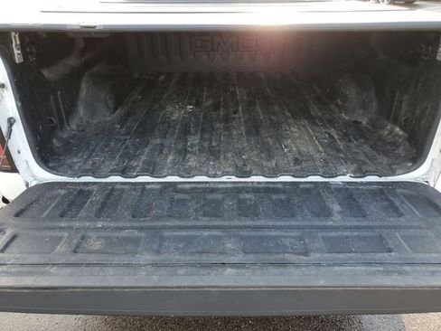 Used 2018 GMC Sierra 1500 SLT image 35