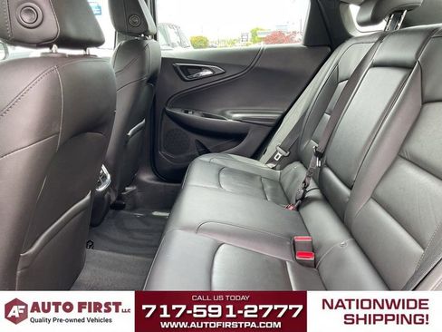 Used 2019 Chevrolet Malibu LT w/ Leather Package FWD image 13