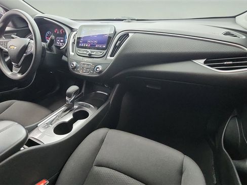 Used 2023 Chevrolet Malibu LT image 41