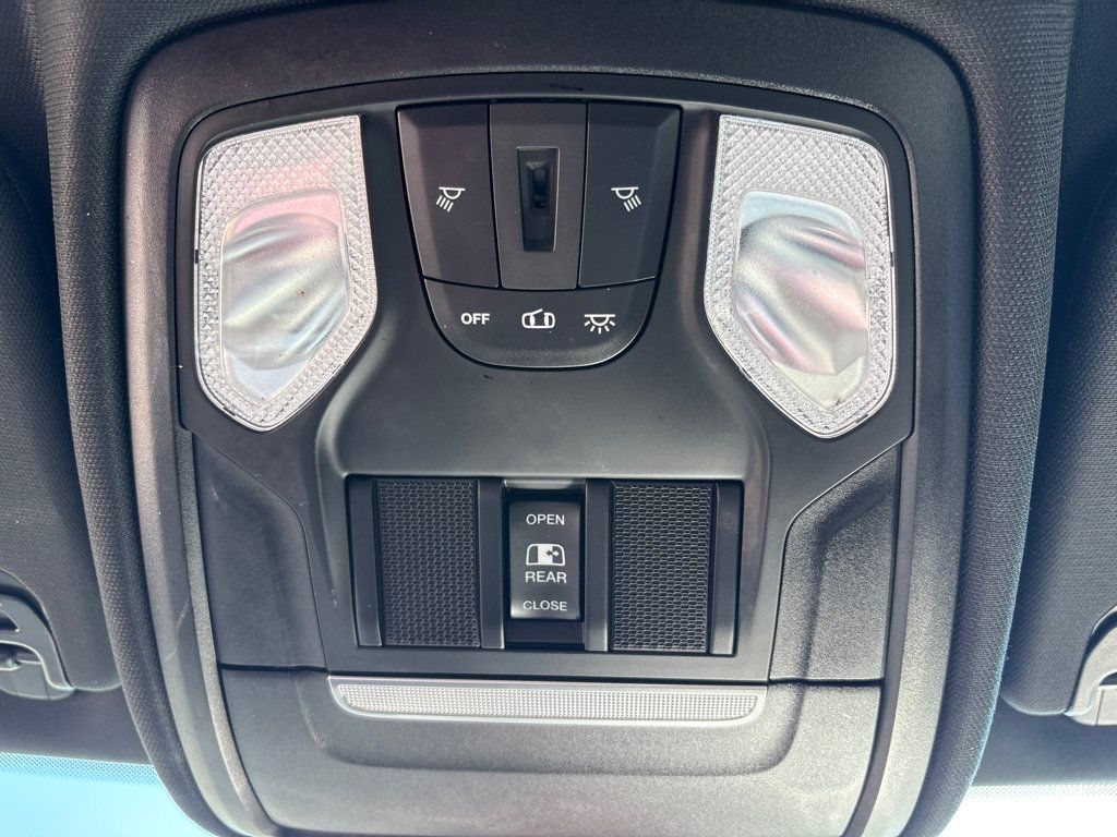 Used 2021 RAM 1500 Big Horn AWD/4WD image 28