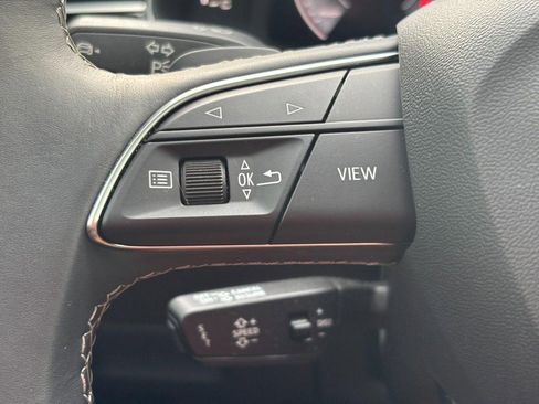 Used 2024 Audi Q8 Prestige image 17