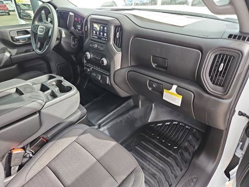 New 2026 GMC Sierra 2500 Pro w/ Convenience Package image 68