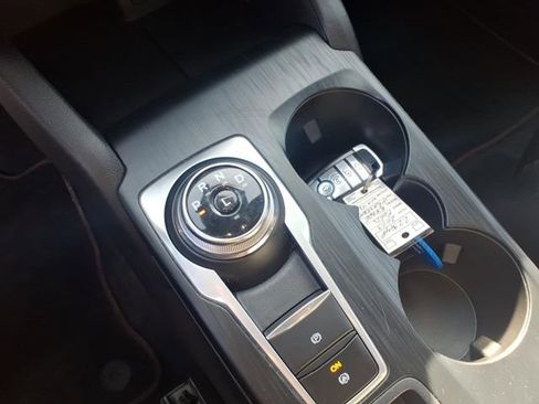 Certified 2023 Ford Escape ST-Line w/ Tech Pack #1 AWD/4WD image 19