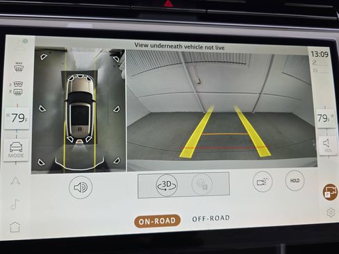 New 2026 Land Rover Range Rover SE image 23