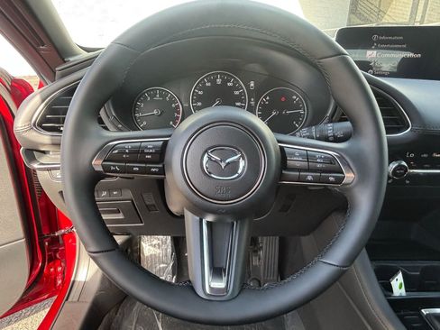 New 2026 MAZDA MAZDA3 Hatchback w/Premium Plus Pkg image 12