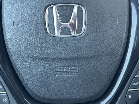 Used 2022 Honda Ridgeline Black Edition image 32