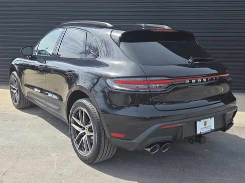 New 2026 Porsche Macan AWD/4WD image 3