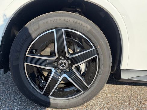 New 2026 Mercedes-Benz GLC 300 image 14