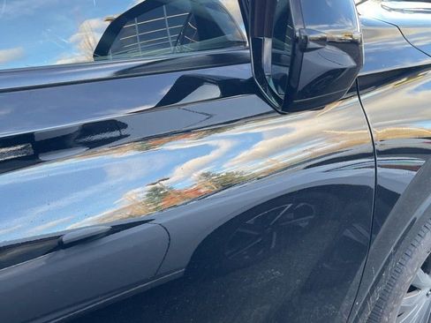 Used 2024 Hyundai Palisade Calligraphy image 12