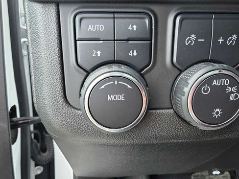 Used 2024 Chevrolet Tahoe RST w/ Luxury Package AWD/4WD image 24