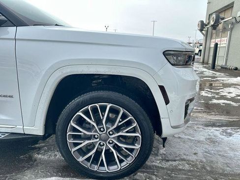 Certified 2023 Jeep Grand Cherokee L Summit image 12