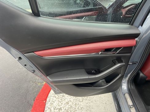 Used 2022 MAZDA MAZDA3 s w/ Appearance Package image 18