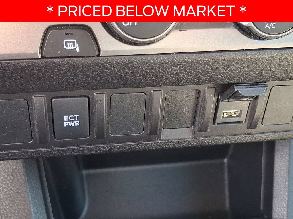 Used 2022 Toyota Tacoma SR w/ SR Convenience Package RWD image 22
