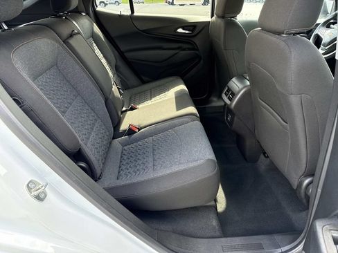 Used 2023 Chevrolet Equinox LT FWD image 21