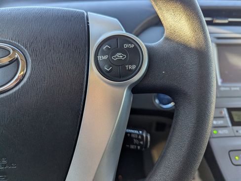 Used 2015 Toyota Prius Three image 23