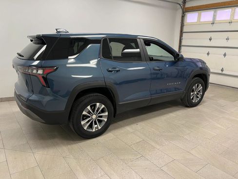 Used 2025 Chevrolet Equinox LT image 17