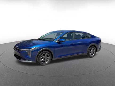 Used 2025 Kia K4 FWD image 8