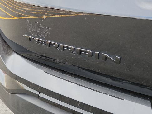 Certified 2023 GMC Terrain SLE w/ Driver Convenience Package AWD/4WD image 30