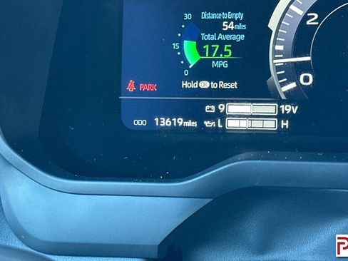 Used 2024 Toyota Tundra Platinum image 30