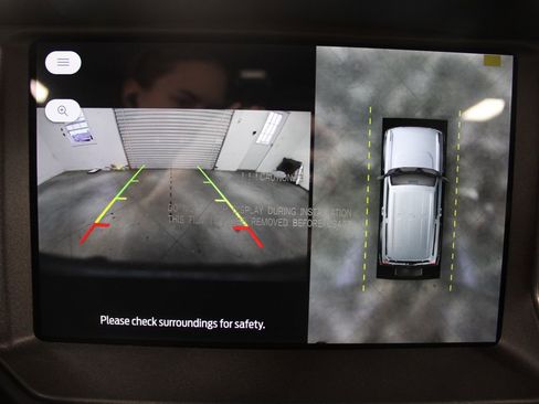 New 2025 Ford Bronco Badlands image 48