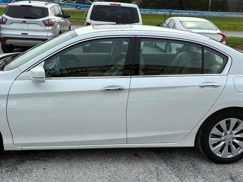 Used 2015 Honda Accord EX-L image 10