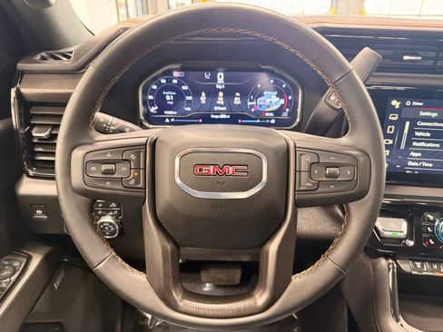 Used 2024 GMC Sierra 3500 AT4 w/ AT4 Premium Plus Package AWD/4WD image 34