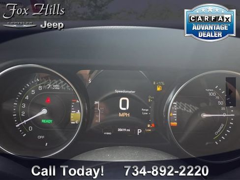 Used 2023 Jeep Wrangler Unlimited Sahara w/ Cold Weather Group AWD/4WD image 19