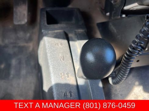 Used 2011 Chevrolet Silverado 2500 W/T AWD/4WD image 23