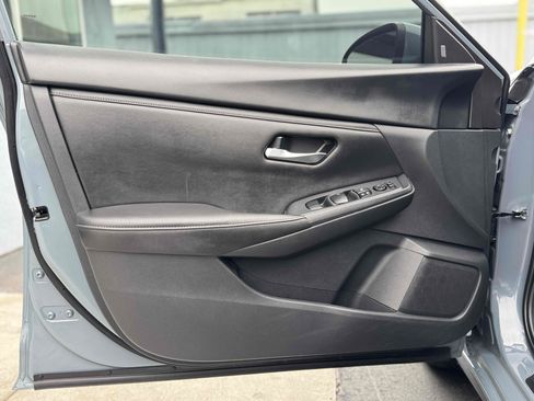 Used 2024 Nissan Sentra SV image 31