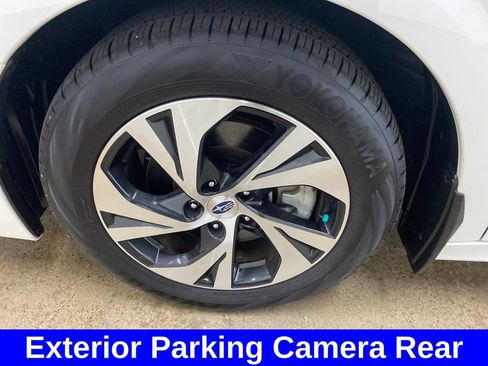 Used 2025 Subaru Legacy Premium AWD/4WD image 17