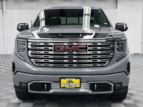 Used 2025 GMC Sierra 1500 Denali w/ Denali Reserve Package AWD/4WD image 4