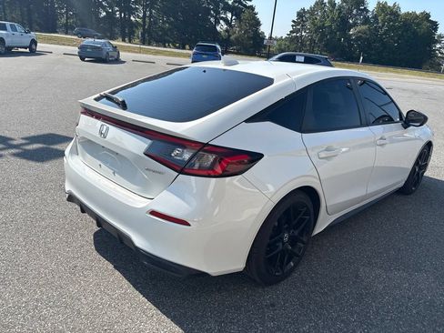 Used 2023 Honda Civic Sport image 9
