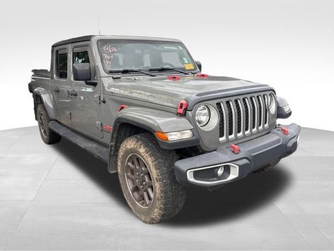 Used 2021 Jeep Gladiator Overland w/ Popular Equipment Package AWD/4WD image 2