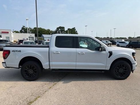 Used 2025 Ford F150 XLT w/ Equipment Group 302A MID AWD/4WD image 6