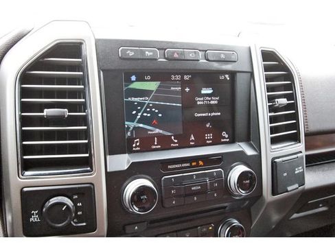 Used 2018 Ford F150 King Ranch w/ Equipment Group 601A Luxury AWD/4WD image 22