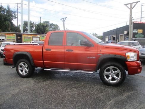 Used 2008 Dodge Ram 1500 Truck SLT w/ Sport Appearance Group image 8
