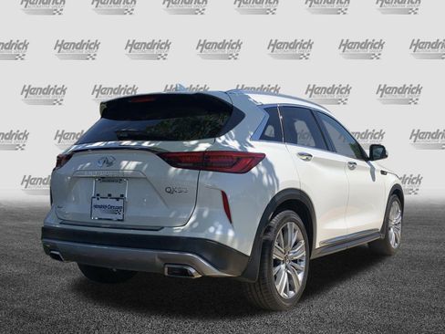 Used 2022 INFINITI QX50 Sensory w/ Cargo Package image 10