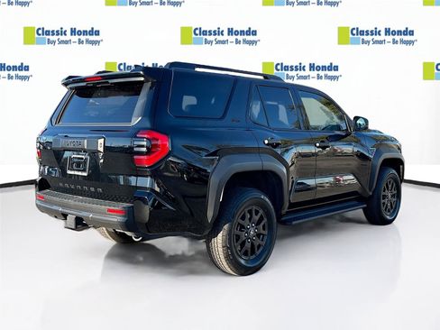 Used 2025 Toyota 4Runner SR5 image 8