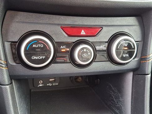 Used 2021 Subaru Crosstrek 2.5i Limited image 15