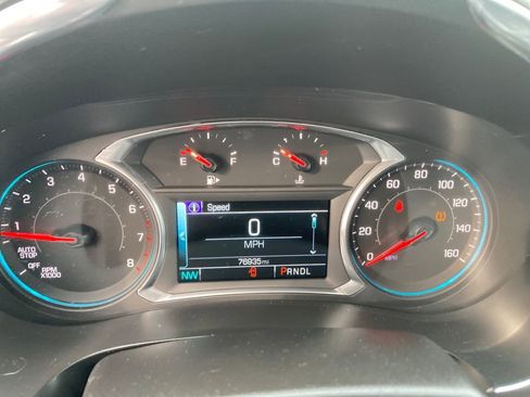 Used 2017 Chevrolet Malibu LT image 19