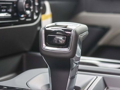 New 2026 Chevrolet Silverado 1500 ZR2 w/ ZR2 Bison Edition image 21