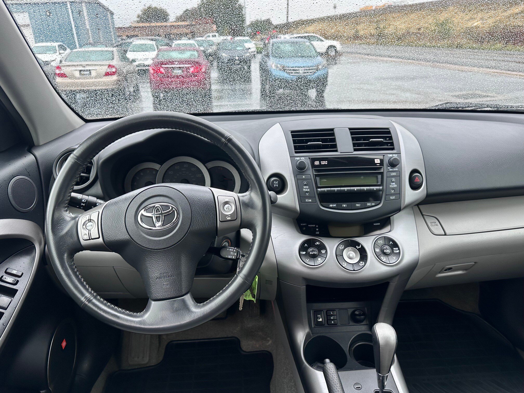 Used 2008 Toyota RAV4 Limited w/ Tow Prep Pkg AWD/4WD image 7