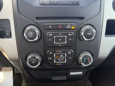 Used 2014 Ford F150 XLT w/ Equipment Group 302A Luxury AWD/4WD image 20