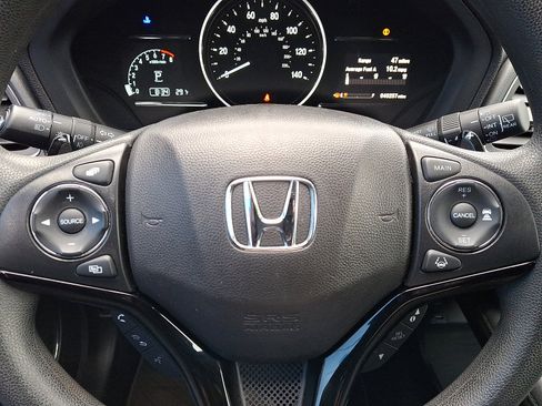 Used 2022 Honda HR-V EX image 19