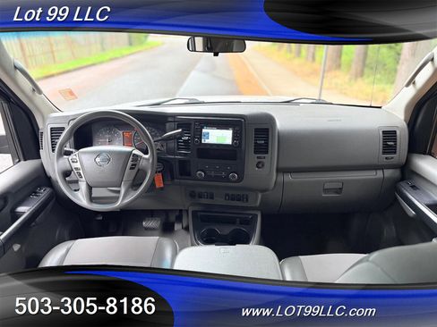Used 2021 Nissan NV 3500 SV image 11