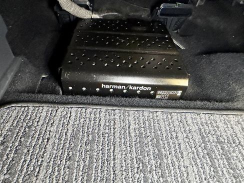 Used 2019 Subaru Ascent Limited image 44